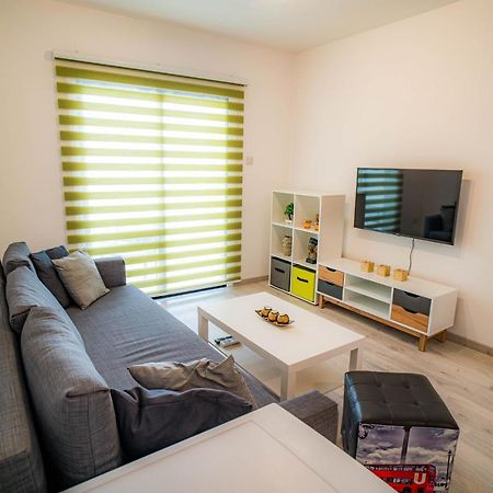 Cozy Apartment In Kapparis Paralimni Exterior foto