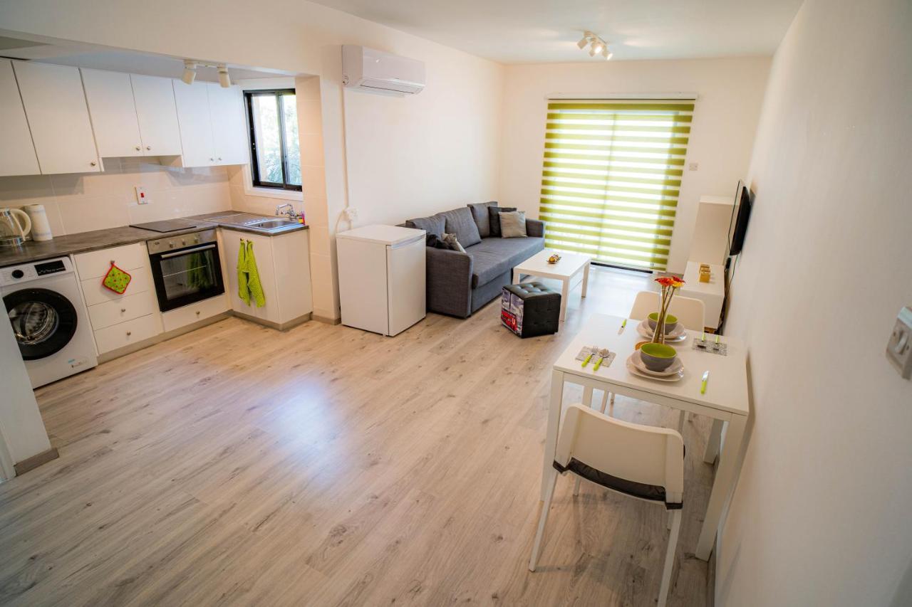 Cozy Apartment In Kapparis Paralimni Exterior foto